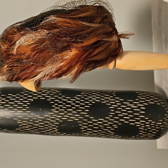 Valerie Modes Unique Feathered, Meshed Toque or Pill Box Hat - Picture 4 of 12